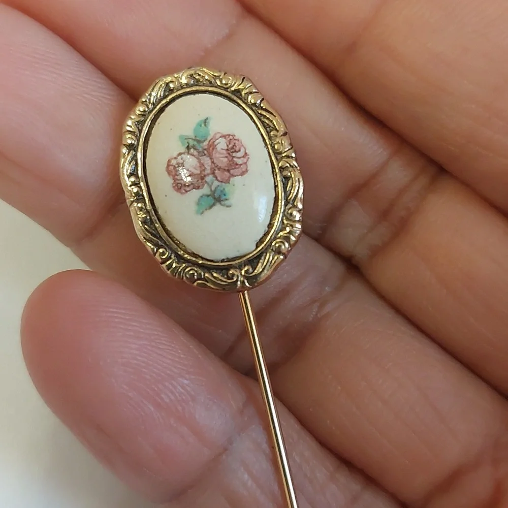 Vintage Cameo Rose Stick Pin - Picture 3 of 5